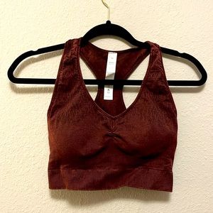 Crop maroon sports bra top!